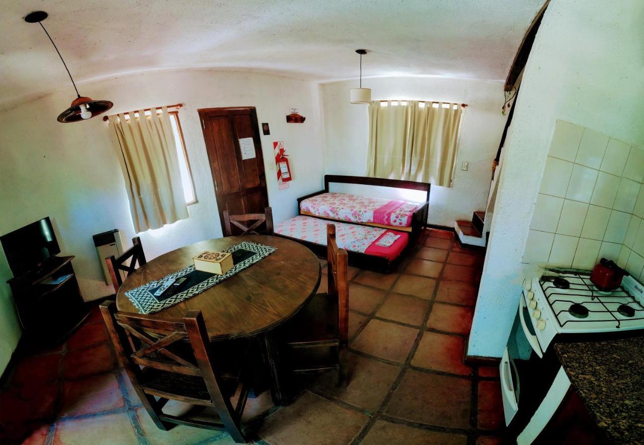Cabanas Budapest Capilla del Monte Esterno foto