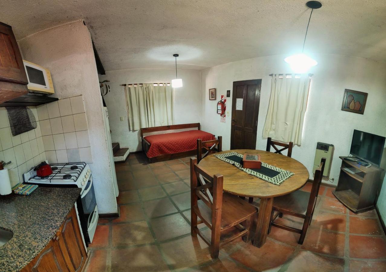 Cabanas Budapest Capilla del Monte Esterno foto
