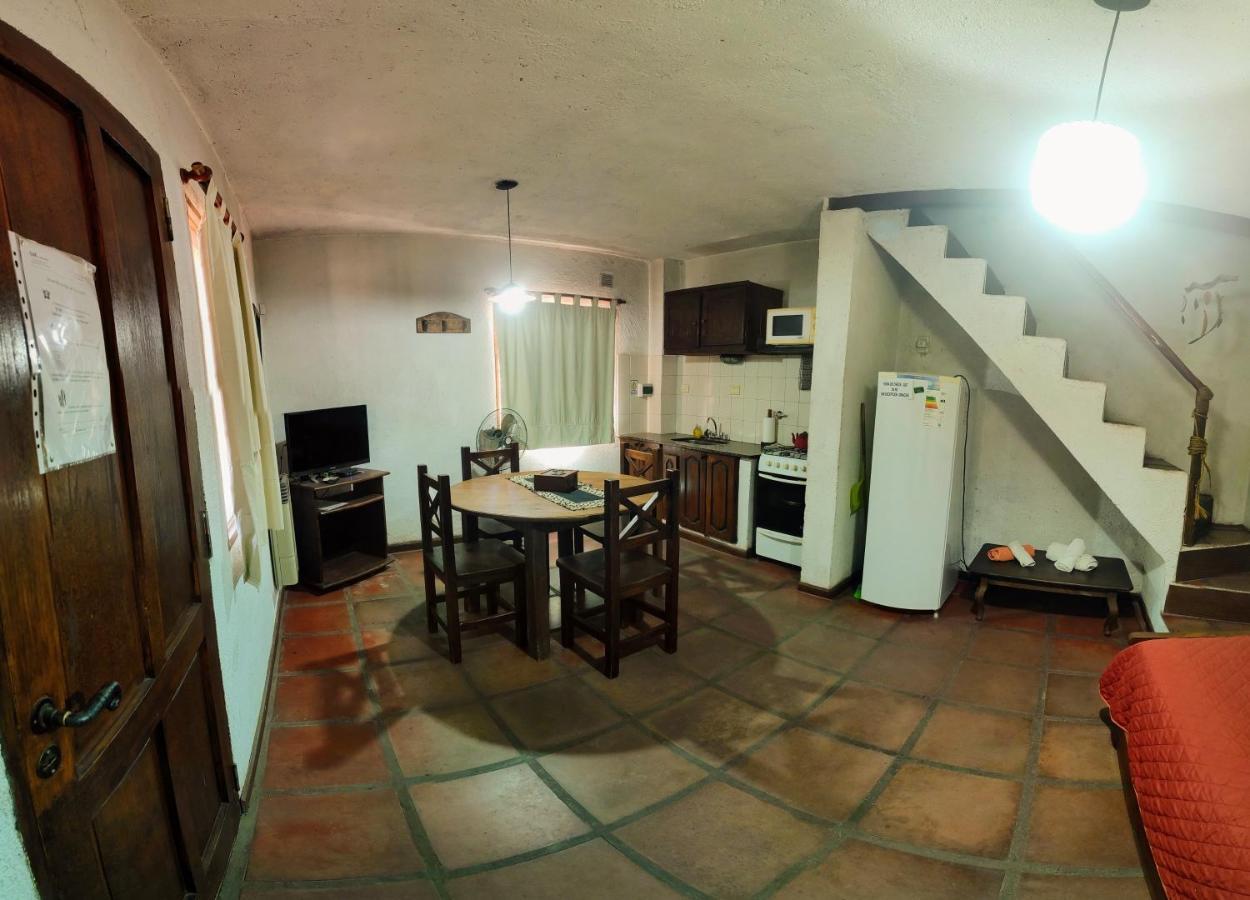 Cabanas Budapest Capilla del Monte Esterno foto